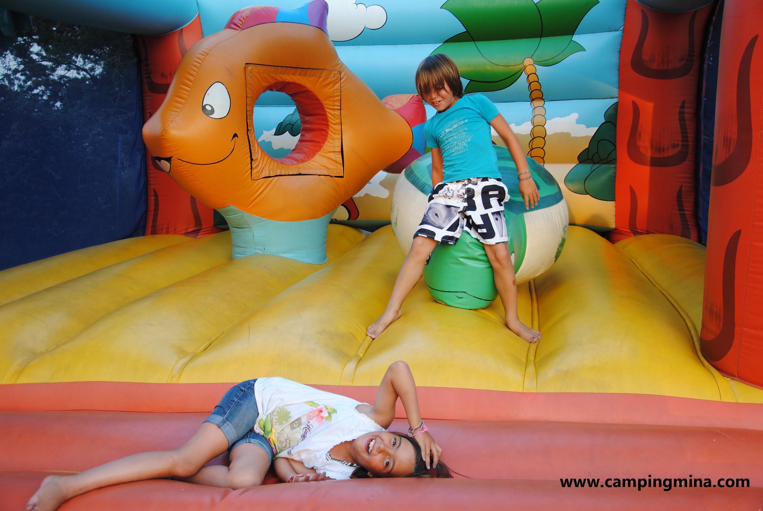 Camping Les Étangs Mina