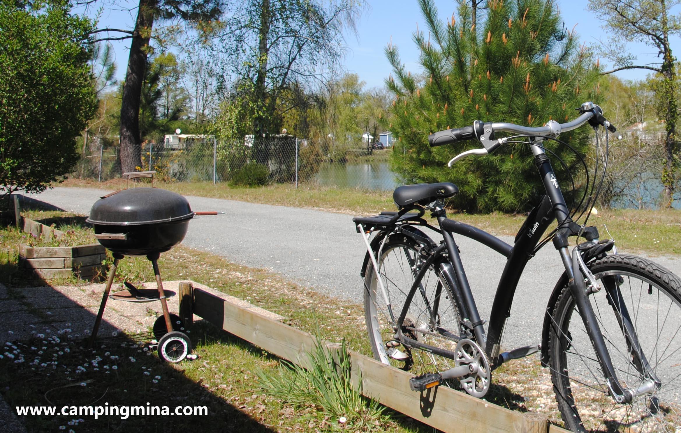 Camping Les Étangs Mina