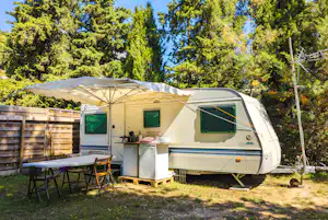 Camping Les Templiers - Standplätze auf dem Campingplatz