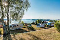 Camping Les Terrasses du Lac de Naussac