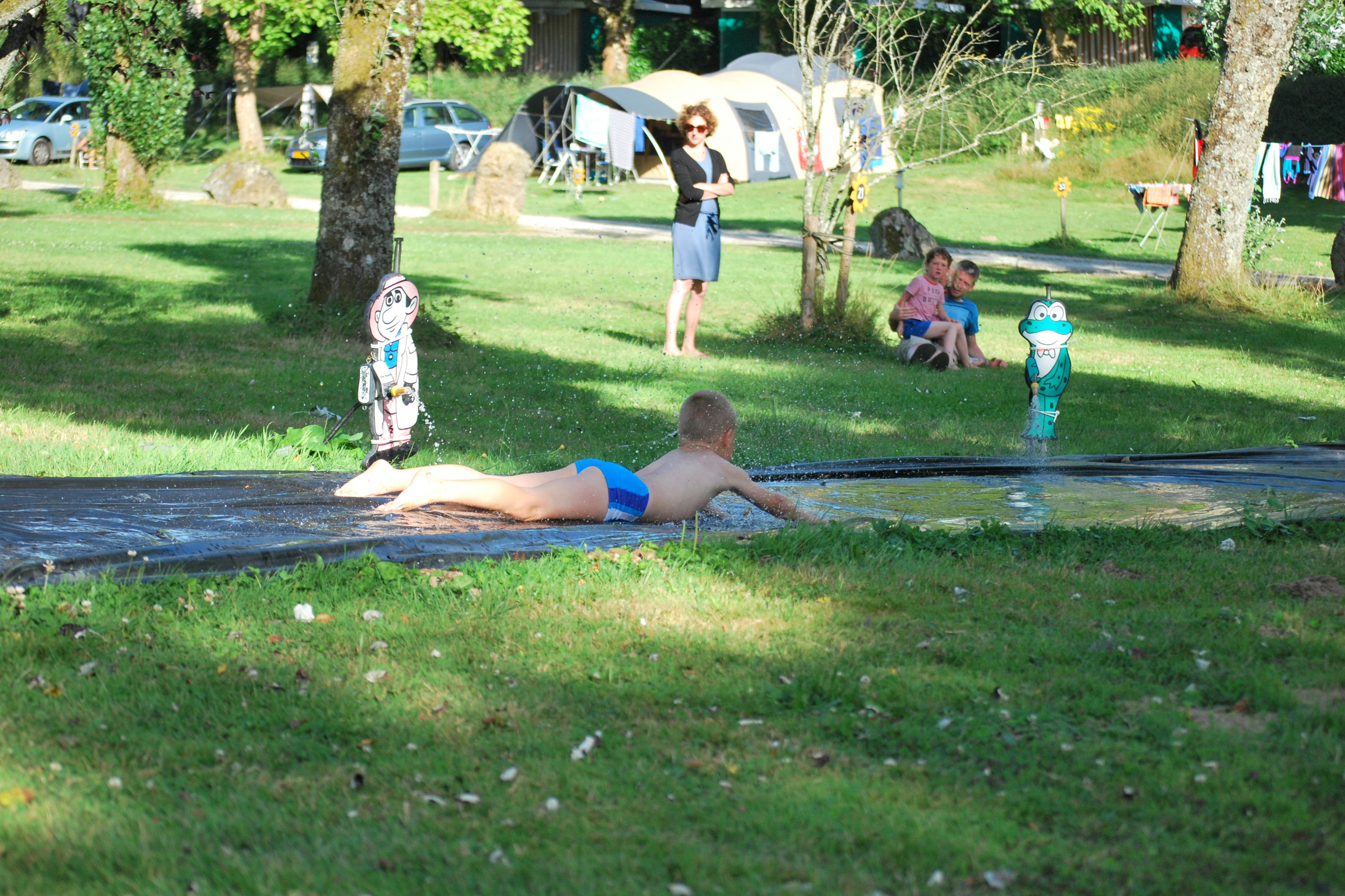 Camping Les Tournesols - Wasserrutsche auf dem Campingplatz