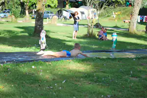 Camping Les Tournesols - Wasserrutsche auf dem Campingplatz
