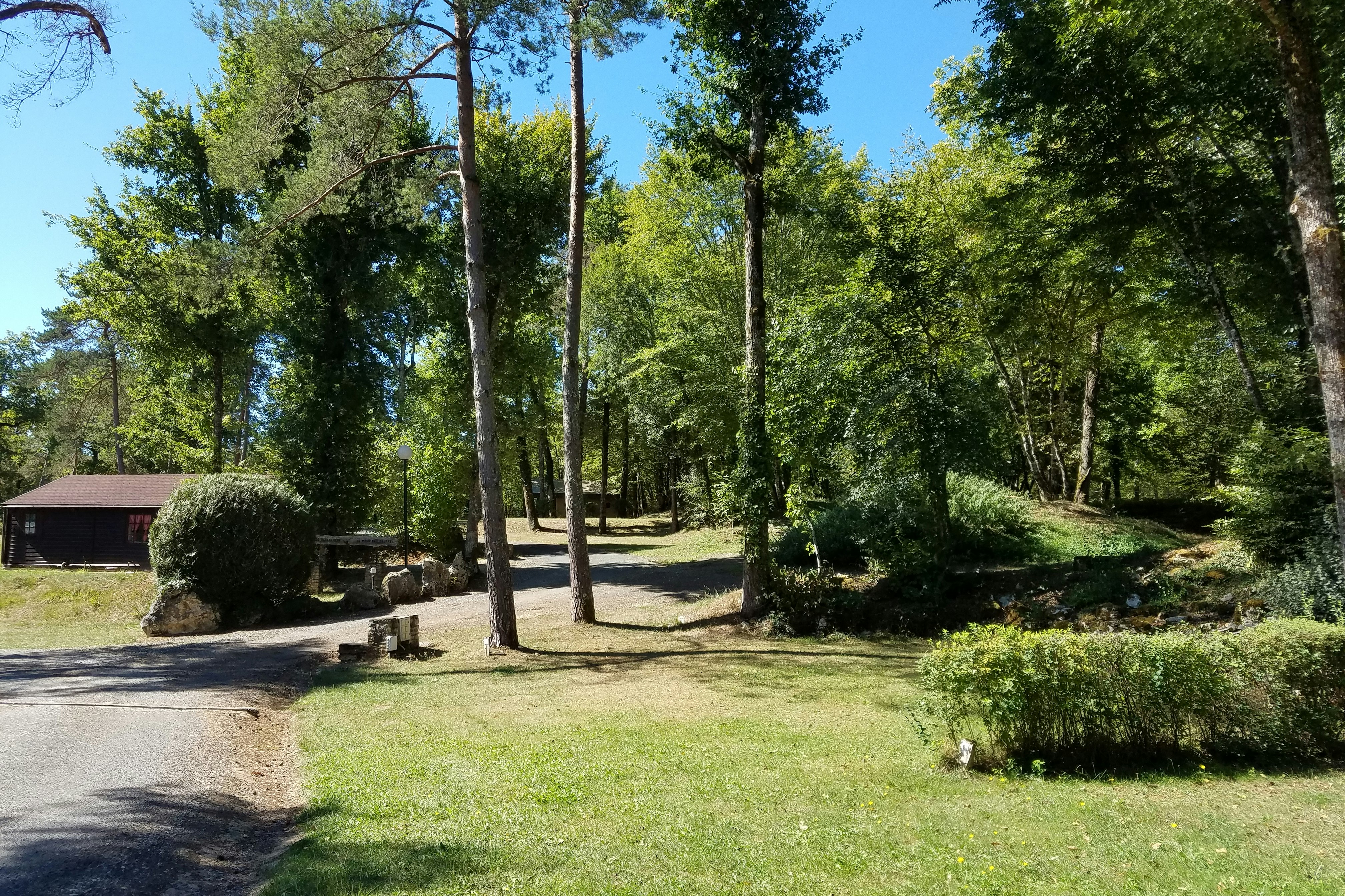 Camping Les Tourterelles - Standplätze auf dem Campingplatz