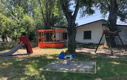 Camping Les Violettes (Deyme)
