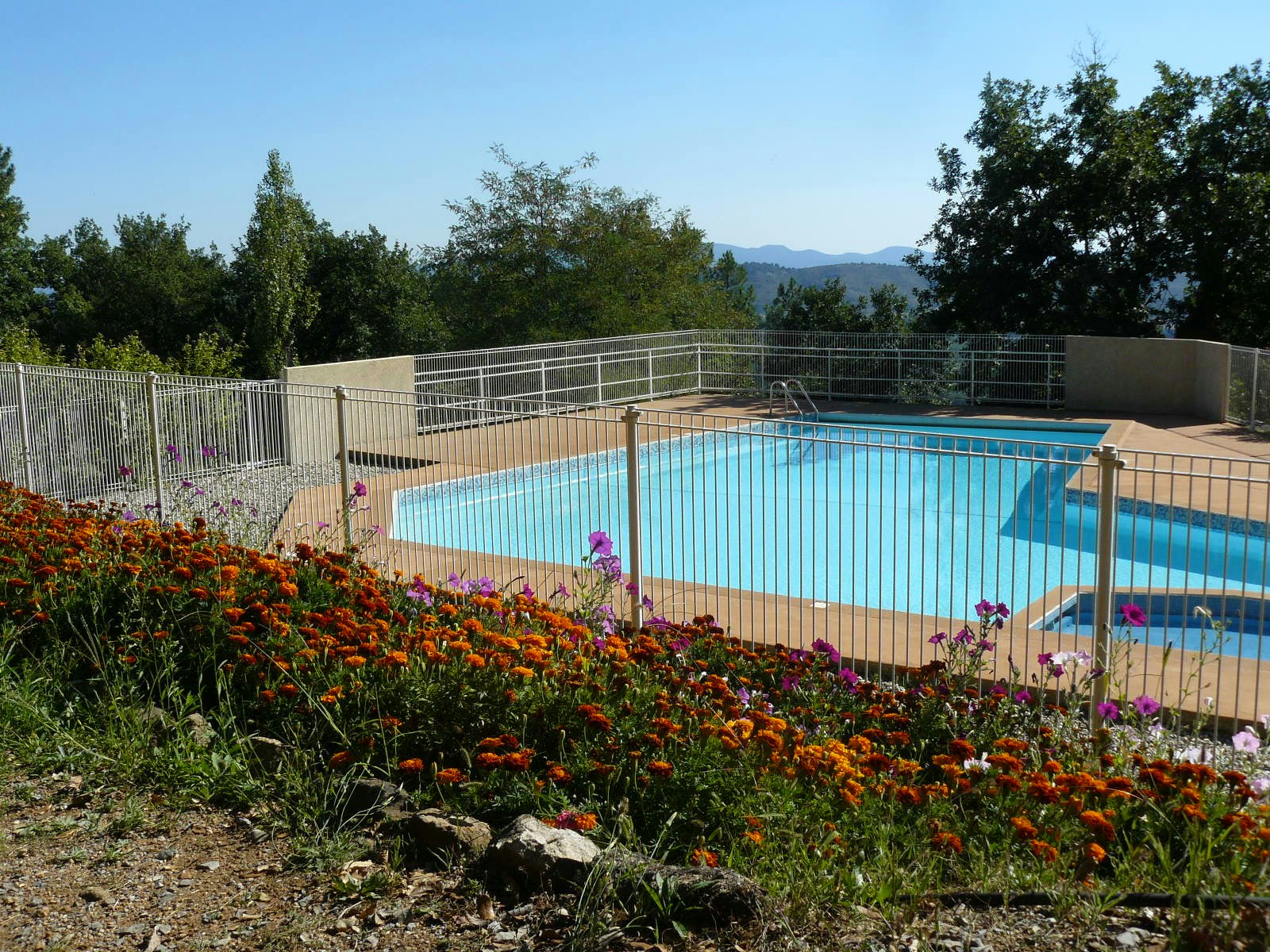 Camping L'Escourby