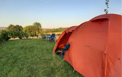 Estefana Camping