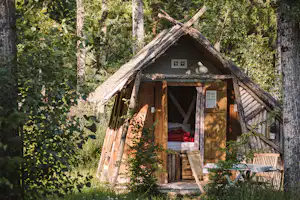 Camping L'Heureux Hasard - Mobilheim für 2 Personen auf dem Campingplatz