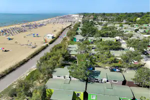 Camping Lido - Strandpromenade am Campingplatz