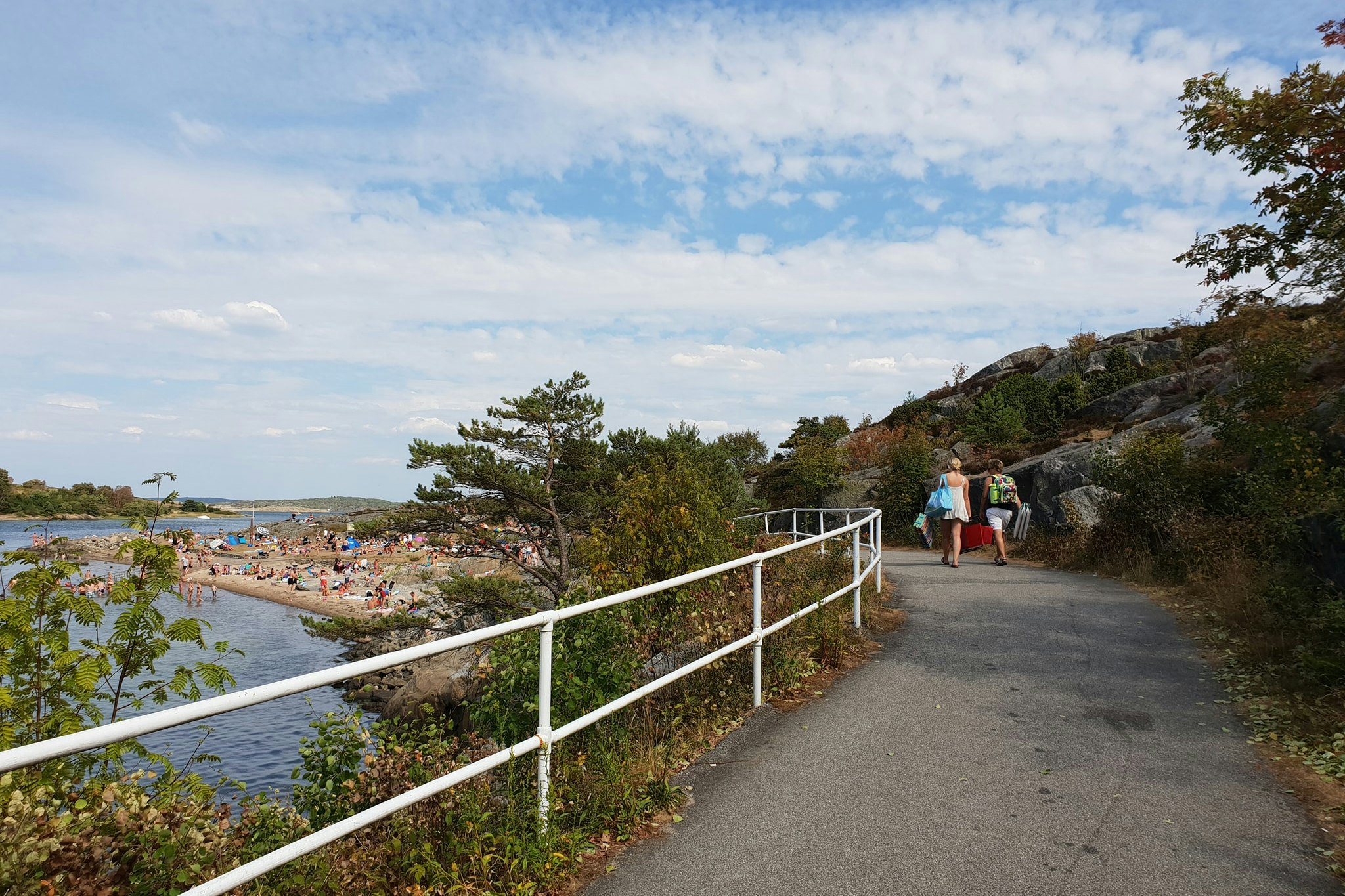 Göteborgs Camping Lilleby  First Camp Göteborgs - Lilleby - Weg zum Badestrand