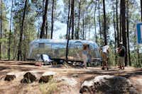 Camping Lima Escape - Wohnmobilstellplätzen des Campingplatzes am Wald