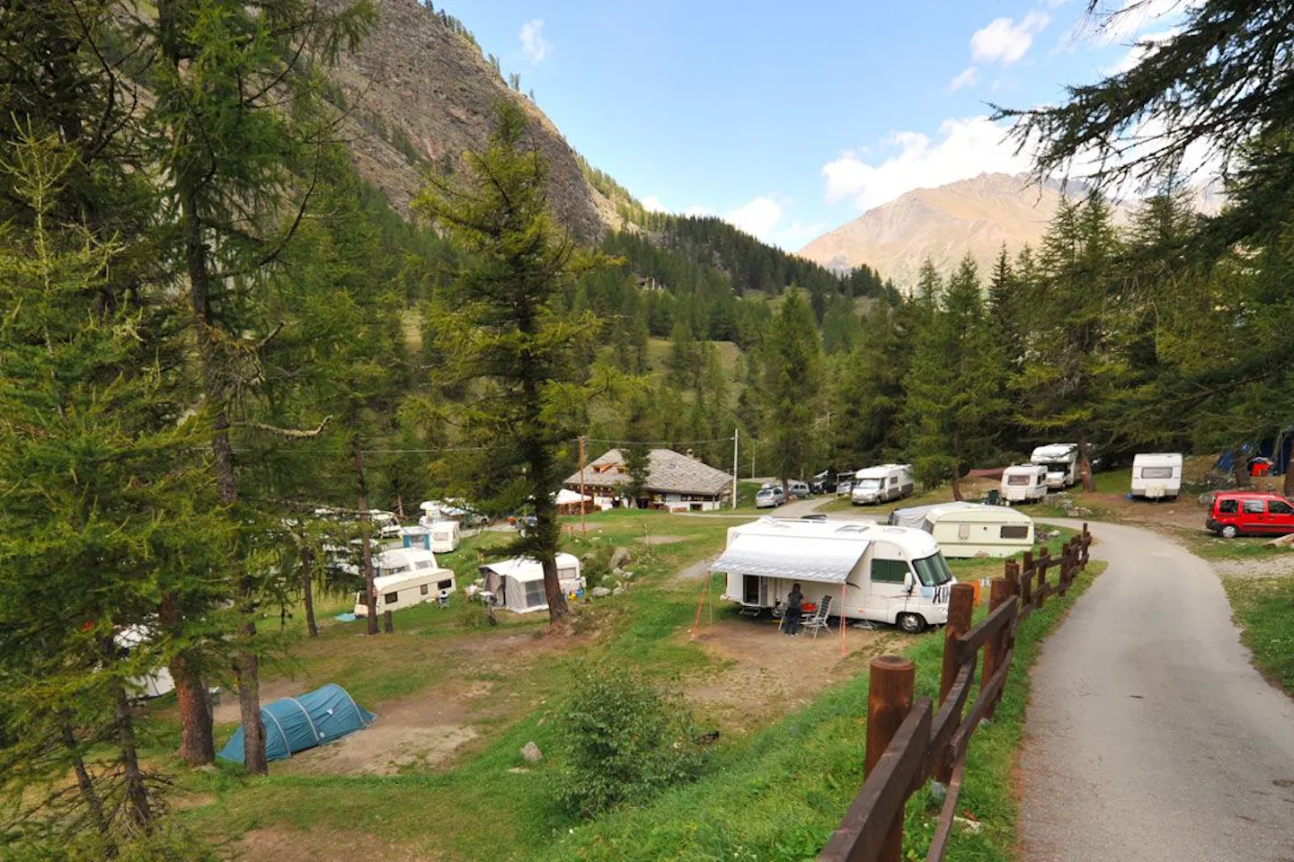 Camping Lo Stambecco