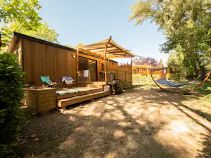 Yelloh! Village Douce Provence Camping l'Oasis de Provence - Mobilheim mit Terrasse auf dem Campingplatz