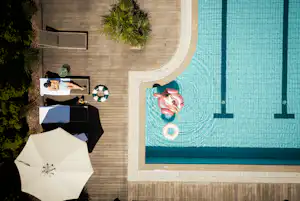 Camping Löwenhof - Blick auf den Pool aus der Vogelperspektive