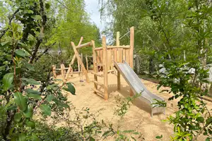 Camping L'Offrerie - Kinderspielplatz auf dem Campingplatz