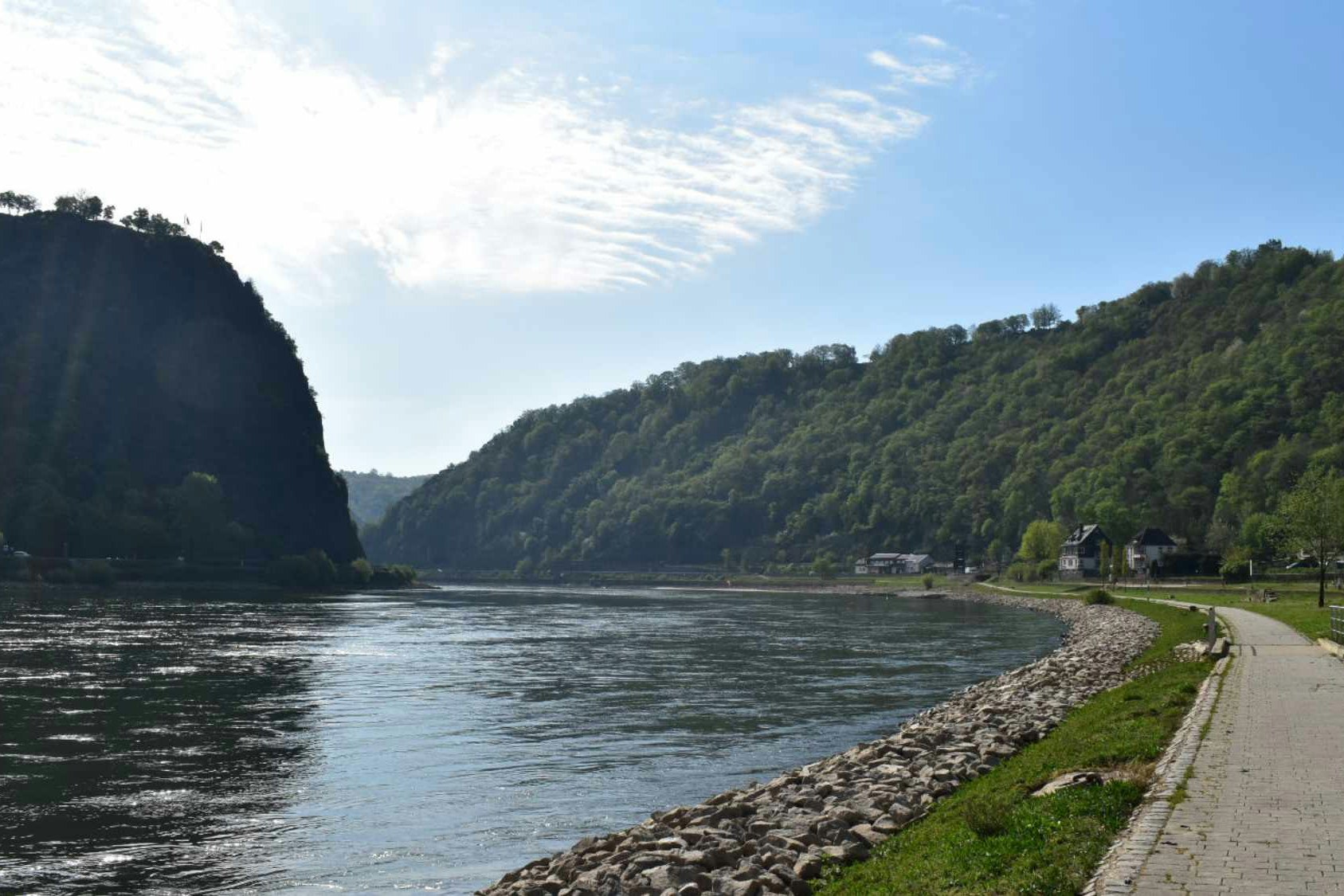 Camping Loreleyblick - Blick auf den Fluss am Campingplatz