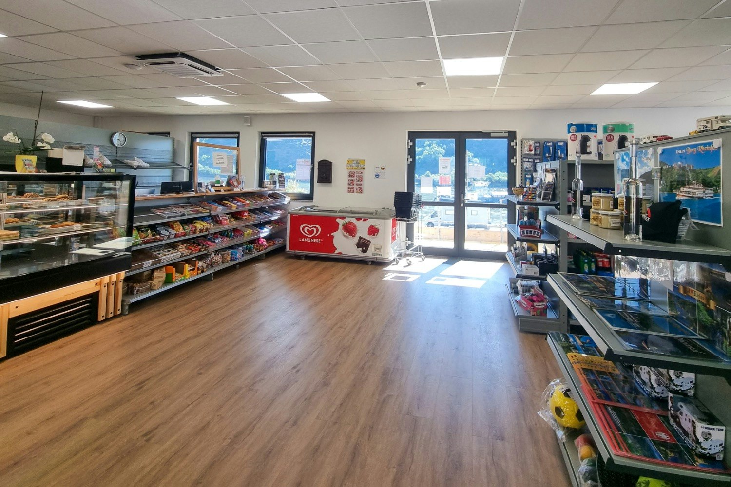 Camping Loreleyblick - Supermarkt auf dem Campingplatz