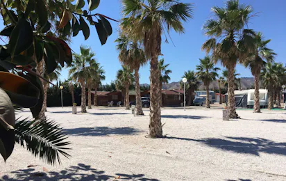 Camping Los Delfines
