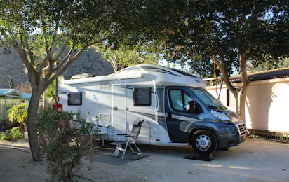 Camping Los Escullos