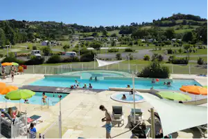 Camping Lot et Bastides Camping Paradis Vallée du Lot - Freibad auf dem Campingplatz