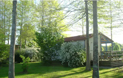 Camping Lou Bascou
