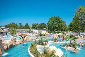 Camping Lou Pignada CAMPING LOU PIGNADA - Wasserpark mit verschiedenen Becken