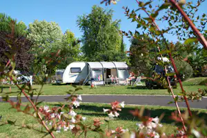 Camping Lou P'tit Poun - Zeltwiese