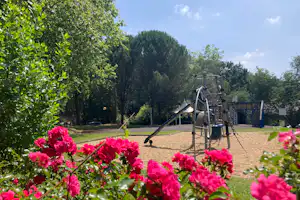 Camping Lou P'tit Poun - Kinderspielplatz auf dem Campingplatz