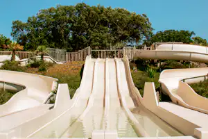 Camping Lous Seurrots - Campingplatz mit Wasserrutsche