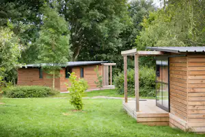 Camping Huttopia Etang de Fouché - Mobilheime auf dem Campingplatz