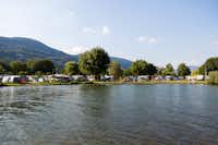Camping Luganolake - Campinggelände mit Zelt- und Wohnwagenstellplätzen am Wasser