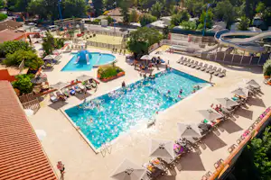 Camping Ma Prairie - Luftaufnahme Pool