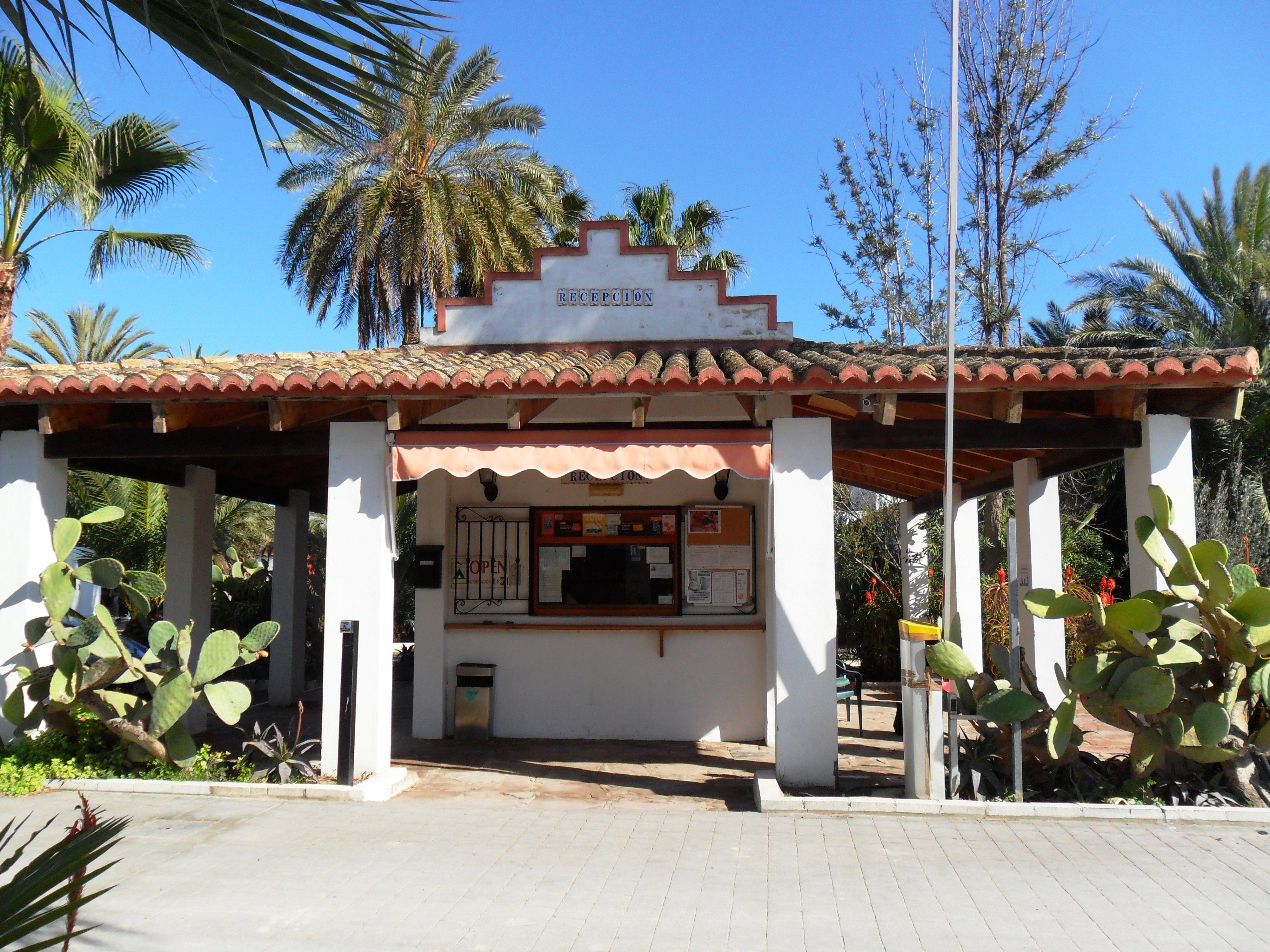 Camping Malvarrosa De Corinto