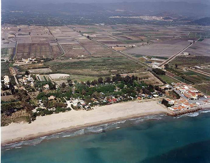 Camping Malvarrosa De Corinto