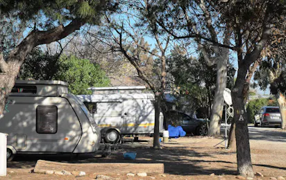 Camping Malvarrosa De Corinto