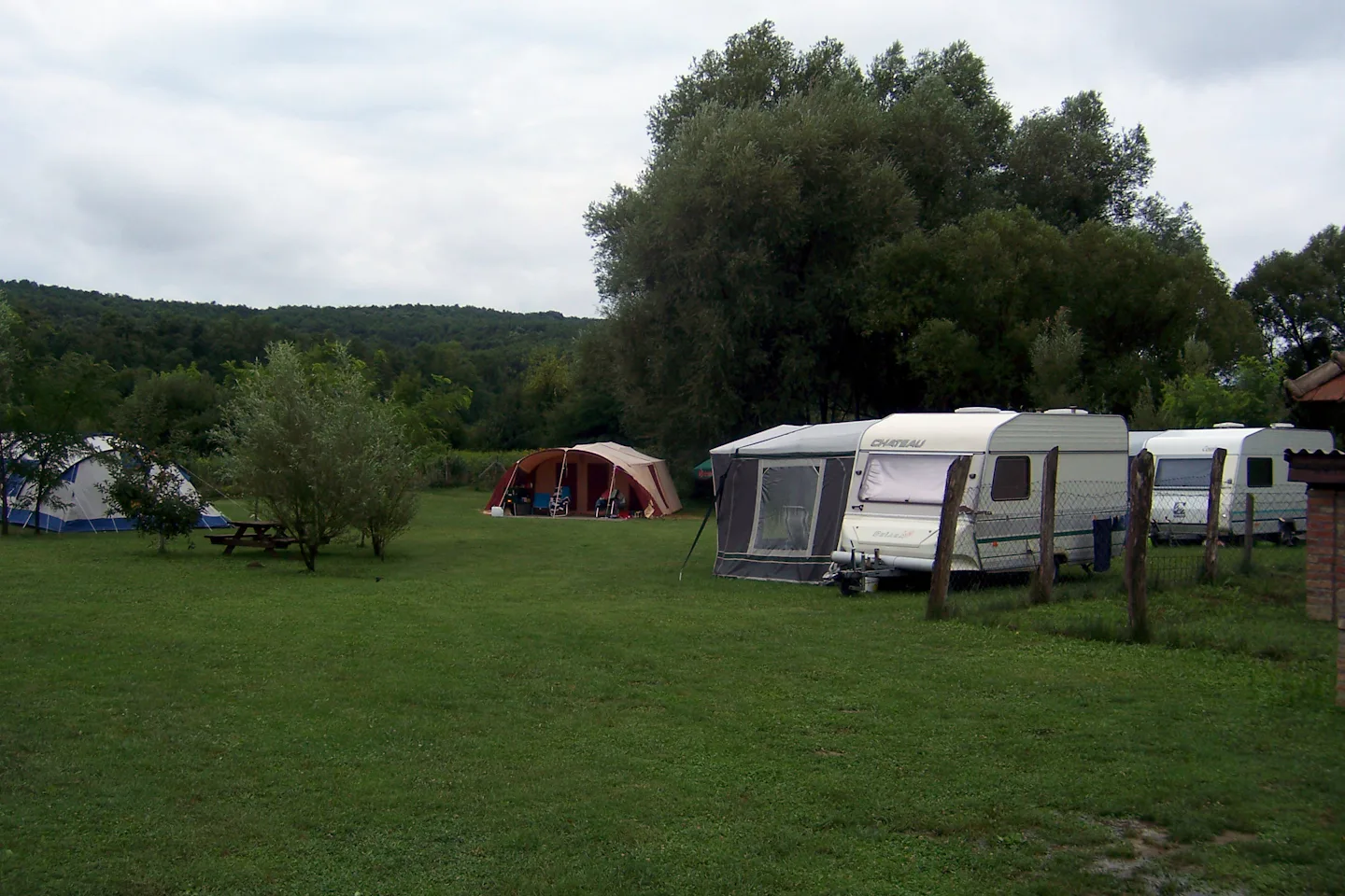 Camping Mambo-Almamellék
