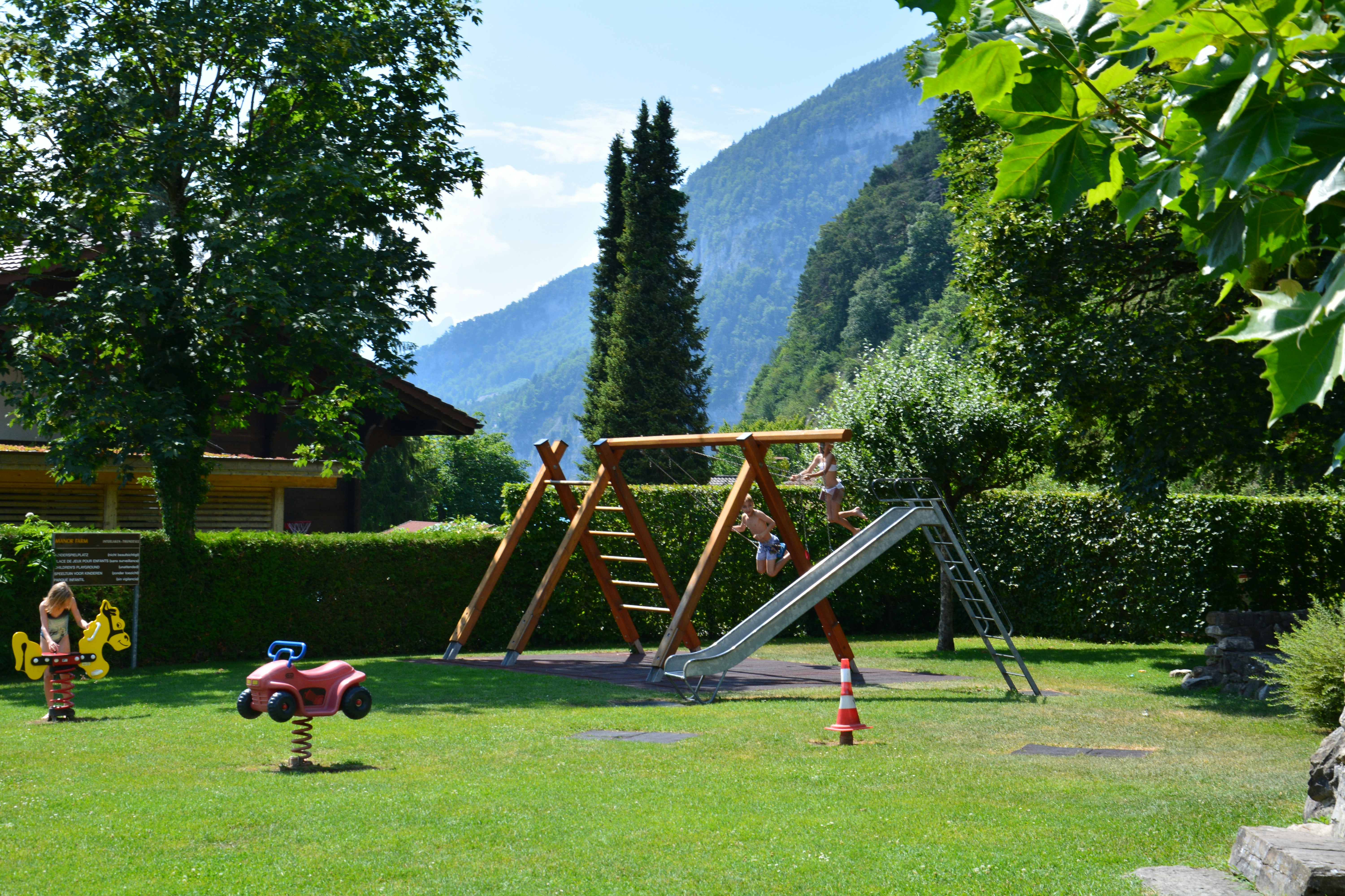 Camping Manor Farm (1)  -  Spielplatz auf dem Campingplatz