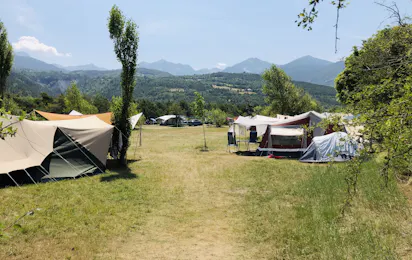Camping Manu