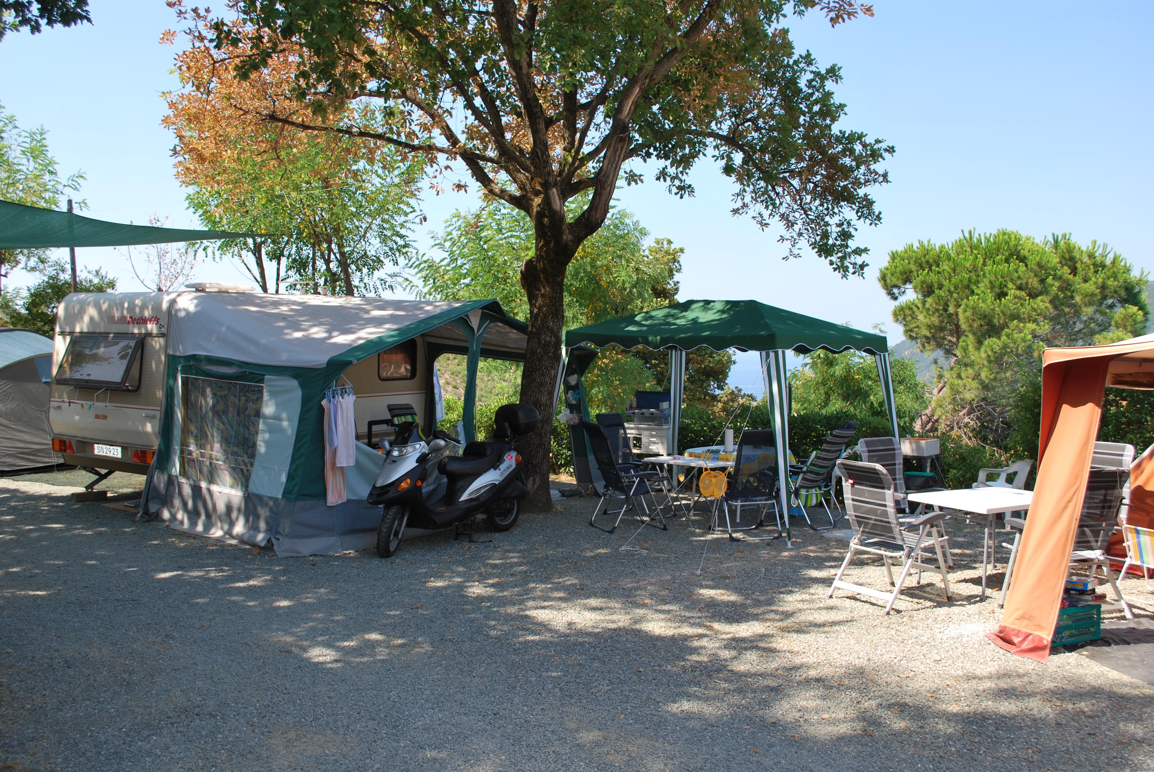 Camping Mare Monti