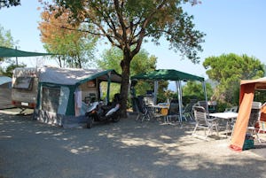 Camping Mare Monti - Standplätze auf dem Campingplatz