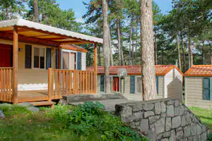 Camping Village Mare Pineta - Mobilheime auf dem Campingplatz