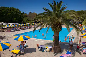 Camping Mareblu - Poolbereich auf dem Campingplatz
