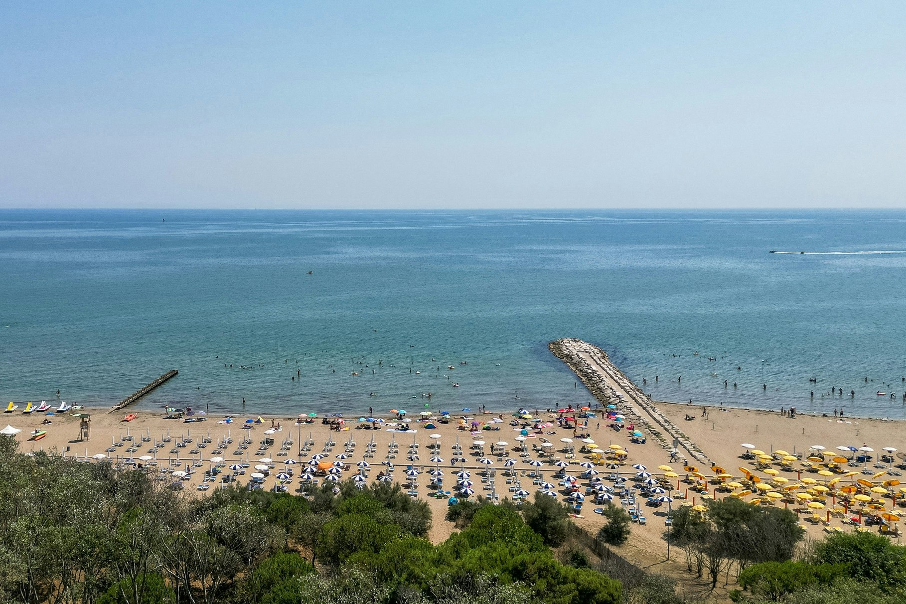 Camping Marelago - Luftaufnahme des Badestrandes