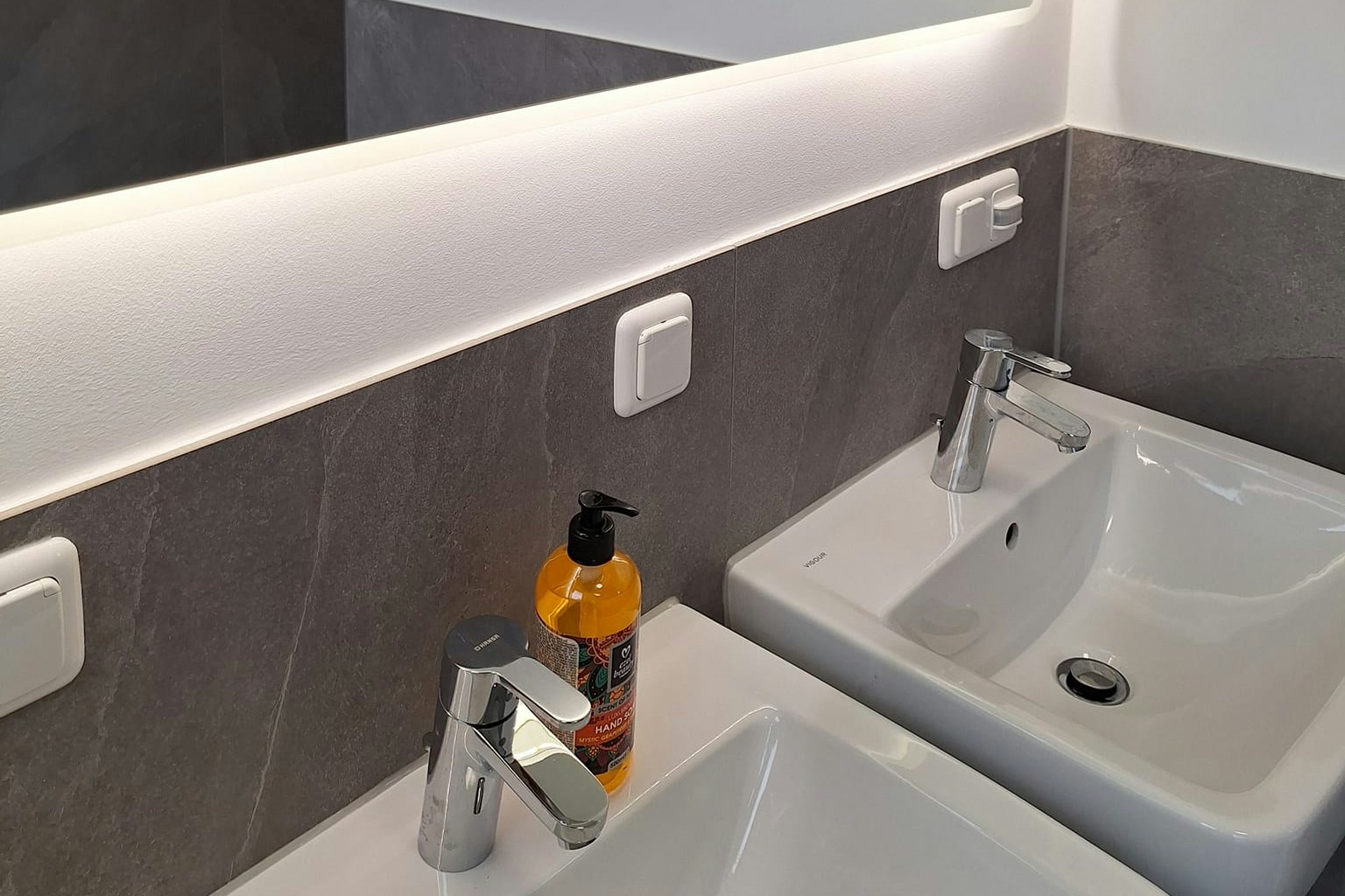 Camping Mariengrund  - Innenansicht des Sanitärgebäudes