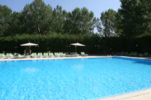 Camping Marina di Rossano - Pool auf dem Campingplatz