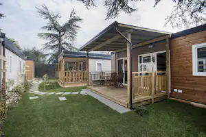 Camping Maroadi - Mobilheime mit überdachten Veranden