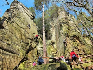 Camping Martbusch - Klettern in der Umgebung des Campingplatzes als Freizeitaktivität