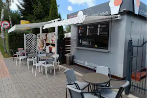 Camping Mauritius - Snackbar mit Terrasse auf dem Campingplatz