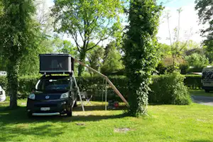 Camping Mexico - Wohnwagen auf Wohnwagen- und Zeltstellplatz vom Campingplatz im Grünen