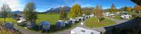 Camping Michelnhof - Panorama des Campingplatzes mit Blick auf die Berge