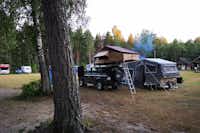 Camping Miķeļbāka - Campingwagen und Zelt
